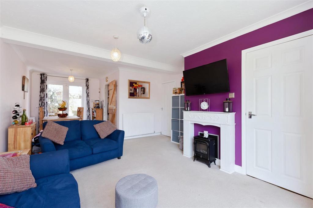 Lenhurst Way 10.jpg