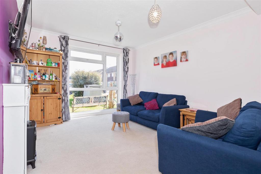 Lenhurst Way 11.jpg