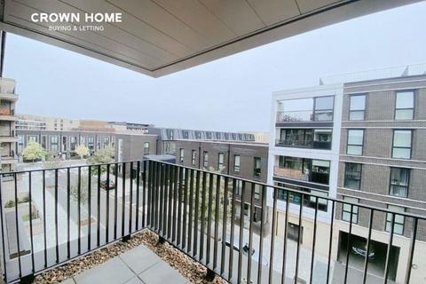 3 bedroom apartment to rent, 1 Madison Way, London E20