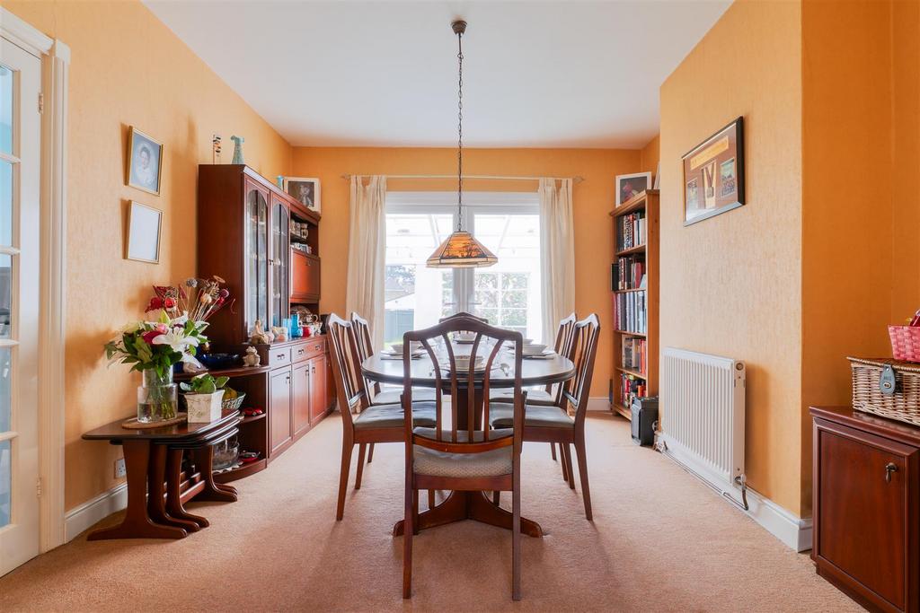 Dining Room.jpg