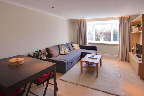 58 Green Acres, Croydon, CR0 5UX