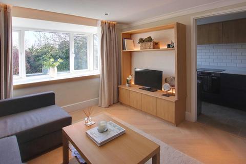 58 Green Acres, Croydon, CR0 5UX