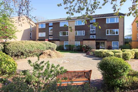 58 Green Acres, Croydon, CR0 5UX