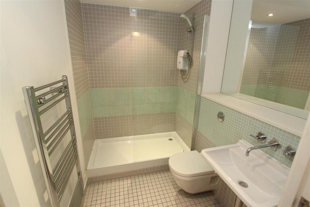 Showerroom.JPG