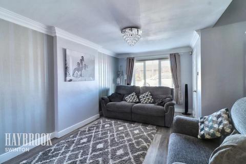 35 Holmoak Close, Swinton, Mexborough, S64 8UF