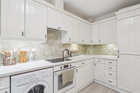 2 bedroom apartment for sale, Sovereign Beeches, Farnham Common SL2