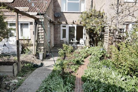 4 bedroom terraced house for sale, Forman Street, Calne