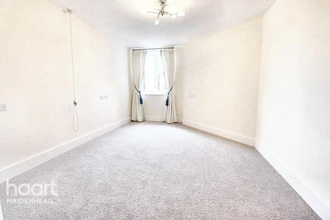 1 bedroom retirement property for sale, St Lukes Road, Maidenhead