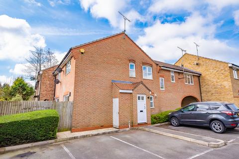 2 bedroom terraced house for sale, Crowthorne RG45