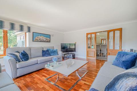 5 bedroom detached house for sale, Malthouse Lane, Earlswood