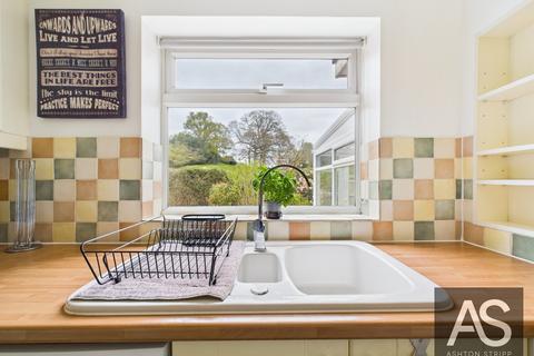 3 bedroom semi-detached house for sale, Hoath Hill, Robertsbridge, TN32