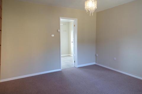 2 bedroom end of terrace house to rent, Barnstaple