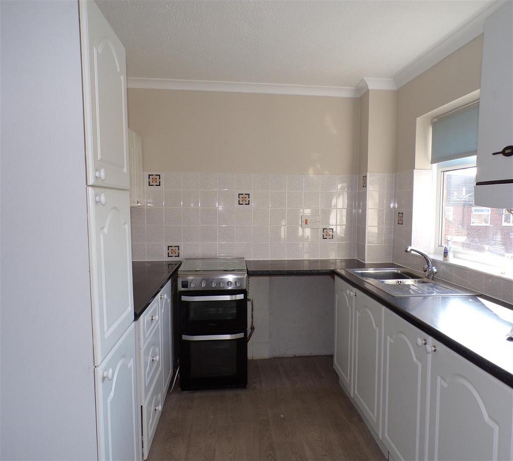 Kitchen1.JPG