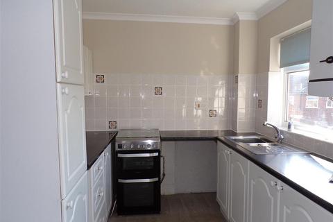 2 bedroom end of terrace house to rent, Barnstaple