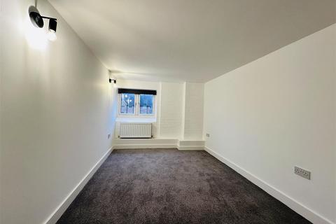 2 bedroom apartment to rent, Crane Mead, Ware SG12