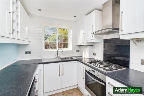 2 bedroom apartment to rent, Denison Close, London N2