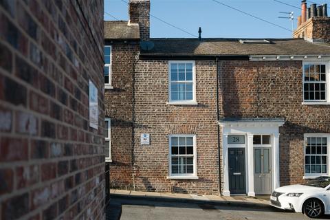 28 Buckingham Terrace, York, YO1 6EE