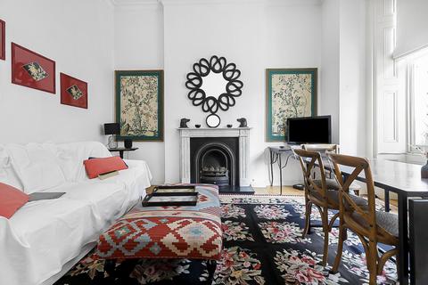 2 bedroom flat for sale, Harrington Gardens, London
