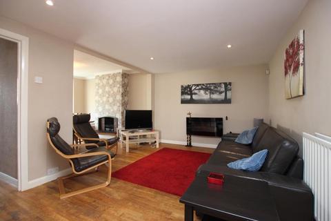 4 bedroom semi-detached house to rent, Conygre Grove, Bristol BS34