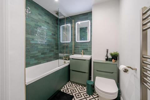 13 Albemarle Park, Beckenham, BR3 5XG