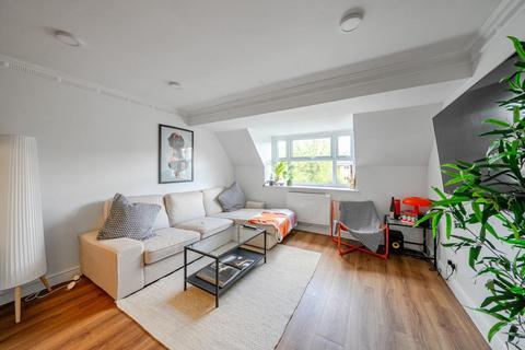 13 Albemarle Park, Beckenham, BR3 5XG