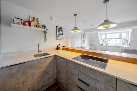 13 Albemarle Park, Beckenham, BR3 5XG