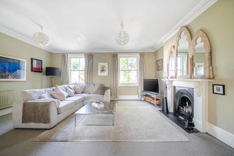 3 bedroom flat for sale, Cambridge Gardens, North Kensington, London, W10