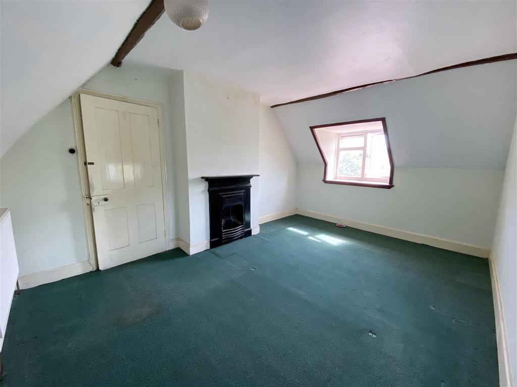 Bedroom 2: