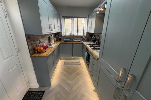 2 bedroom detached bungalow for sale, Beldon Lane, Horton Bank Top, Bradford
