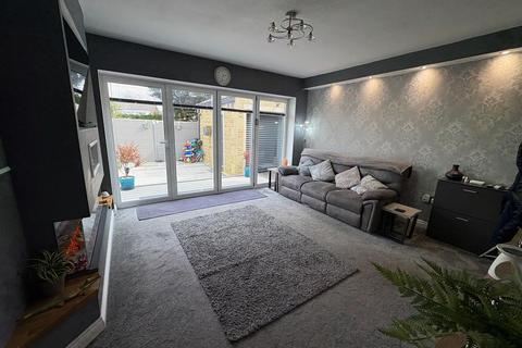 2 bedroom detached bungalow for sale, Beldon Lane, Horton Bank Top, Bradford
