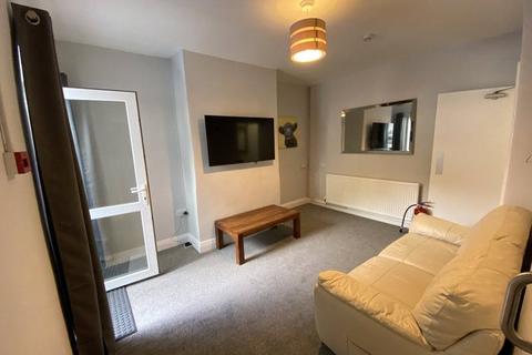 1 bedroom property to rent, Henshall Street, Chester CH1