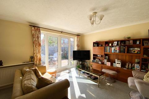 10 Anvil Close, Stapleford, Cambridge, CB22 5SS