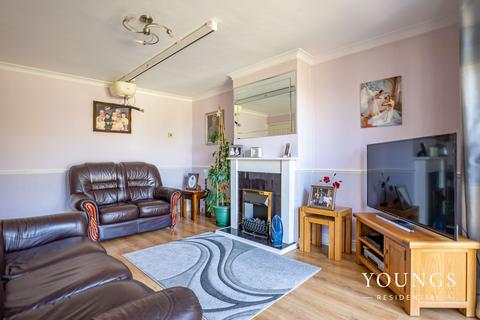 11 Birch Close, Canvey Island, SS8 9JG