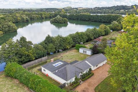 Snails Lane, Blashford, Ringwood, BH24
