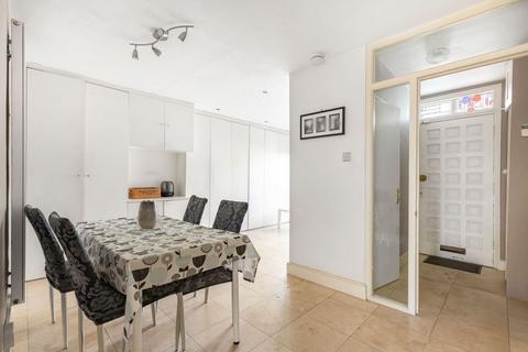 8 Cross Street, London, SW13 0PS