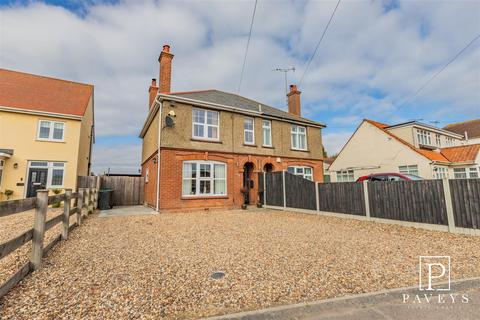 3 bedroom detached house for sale, Frinton Road, Kirby Cross, Frinton-On-Sea