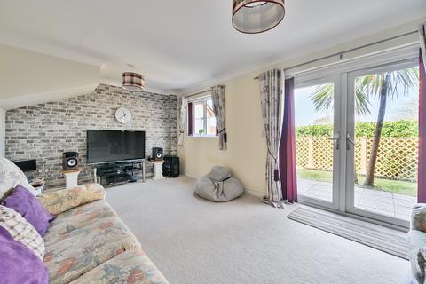6 Jubilee Close, Torrington, EX38 7DR
