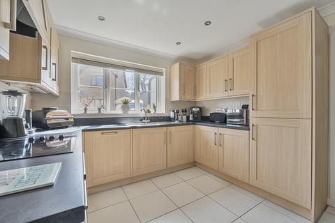 6 Jubilee Close, Torrington, EX38 7DR