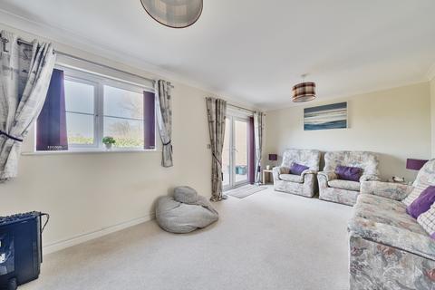 6 Jubilee Close, Torrington, EX38 7DR