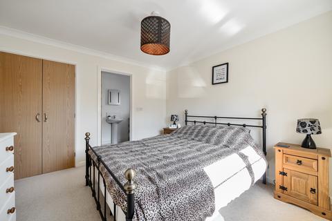 6 Jubilee Close, Torrington, EX38 7DR