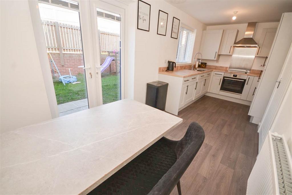 Kitchen / Diner