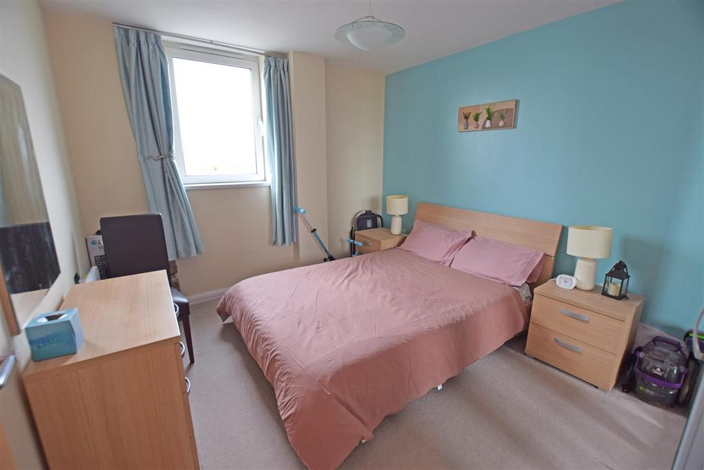 Bedroom 2.jpg
