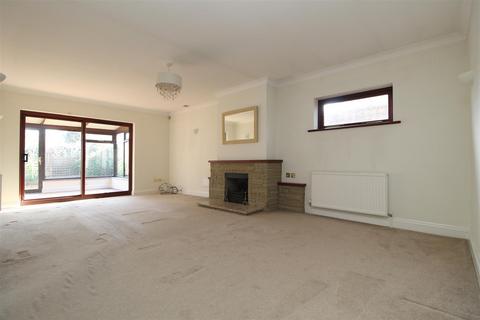 3 bedroom detached bungalow for sale, Elm Grove, Westgate-On-Sea