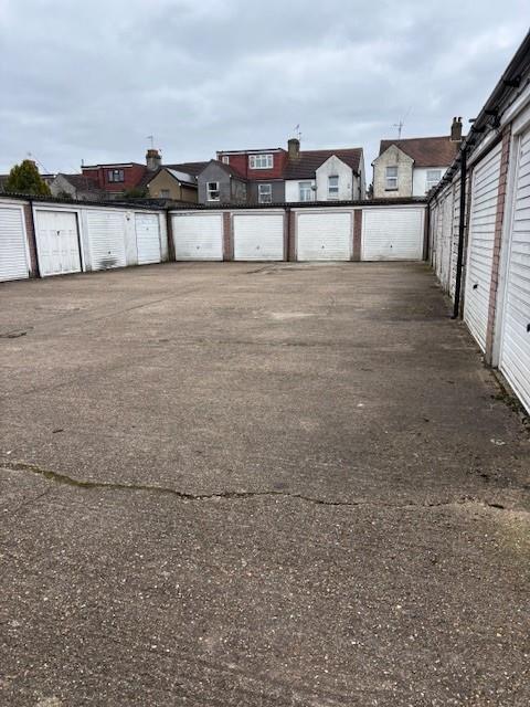 Garages.jpg