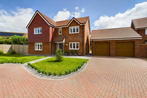 4 bedroom detached house for sale, Blessbury Close, Stoke Mandeville