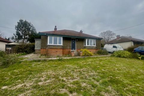 3 bedroom detached bungalow for sale, 13 Saxmundham Road, Framlingham, Woodbridge, Suffolk IP13 9BU