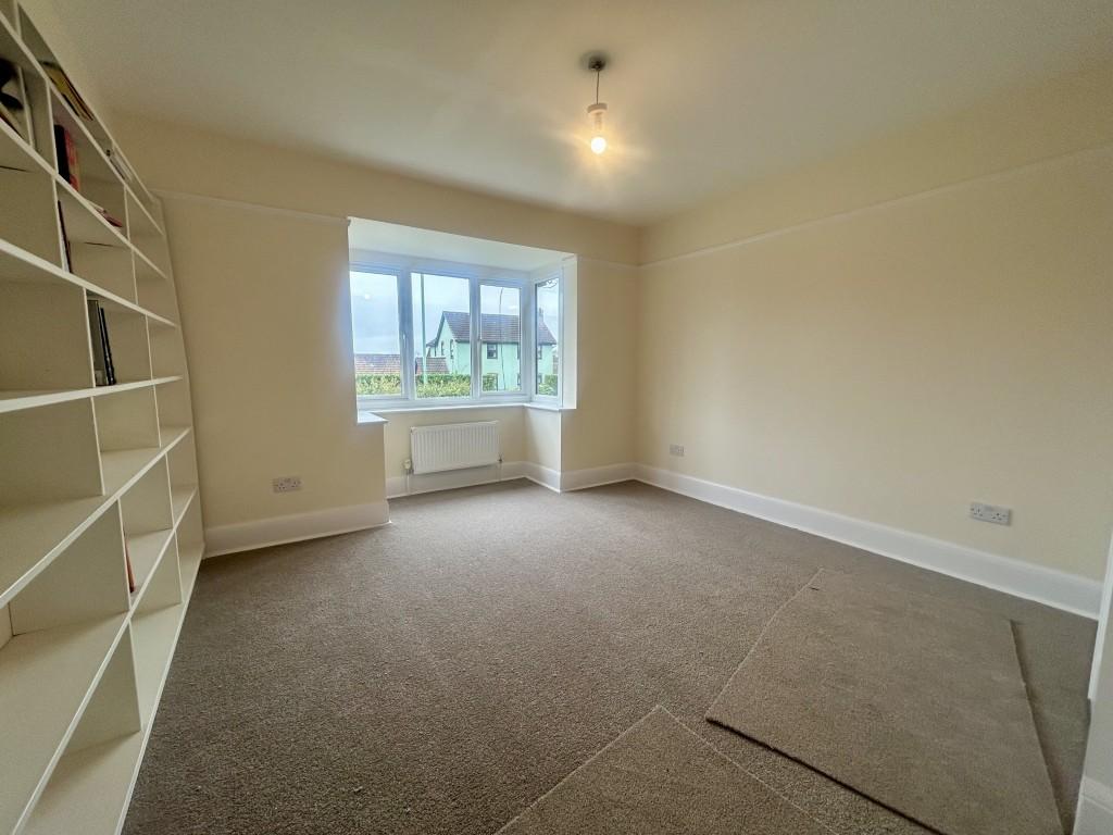 7  Medium  T202504151209.jpg
