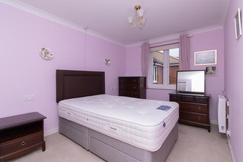 1 bedroom retirement property for sale, Richmond Street, Herne Bay, Kent, CT6