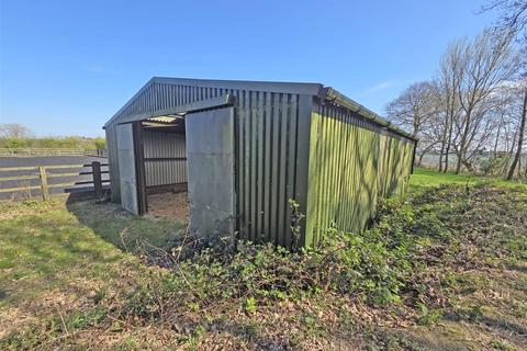 2 bedroom equestrian property for sale, Swanton Road, Tonbridge ME18