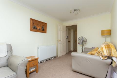 1 bedroom retirement property for sale, Richmond Street, Herne Bay, Kent, CT6